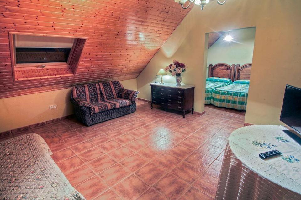 Os Areeiros Turismo Rural & Bodega Santa Cristina De Cobres ห้อง รูปภาพ